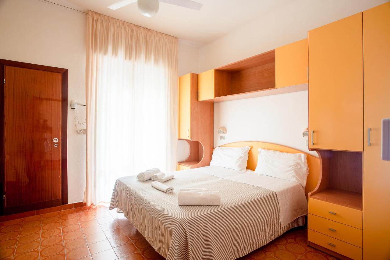 Piccolo Hotel Kursaal Cesenatico Zewnętrze zdjęcie